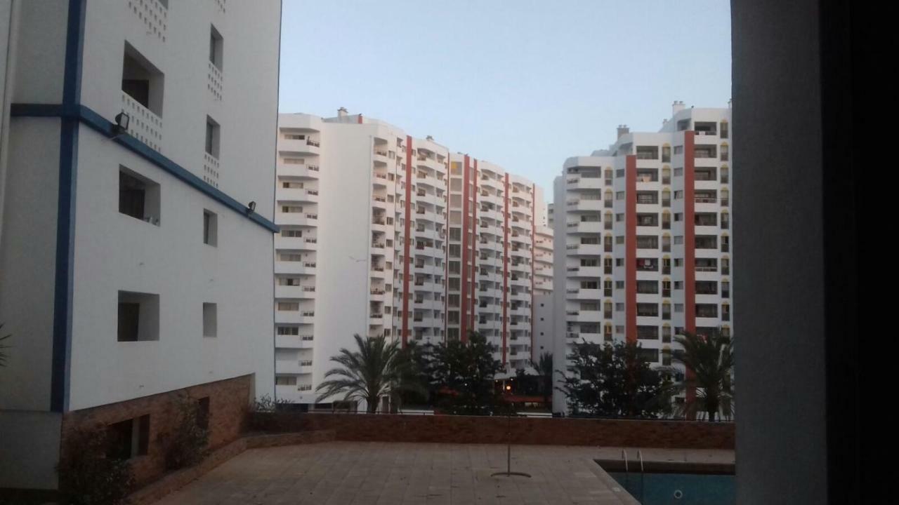 Ancora Na Praia Portimao Bagian luar foto