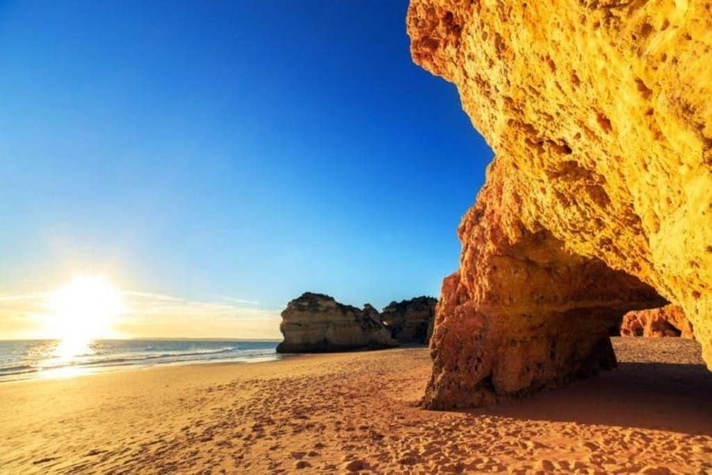 Ancora Na Praia Portimao Bagian luar foto